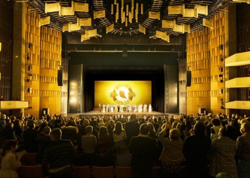 Image for article ​अमेरिकी कांग्रेस महिला ने शेन युन को बधाई दी